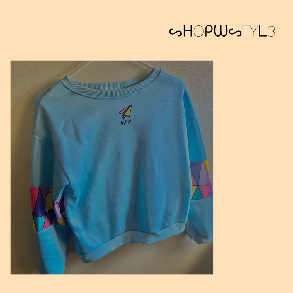 Sweatshirt